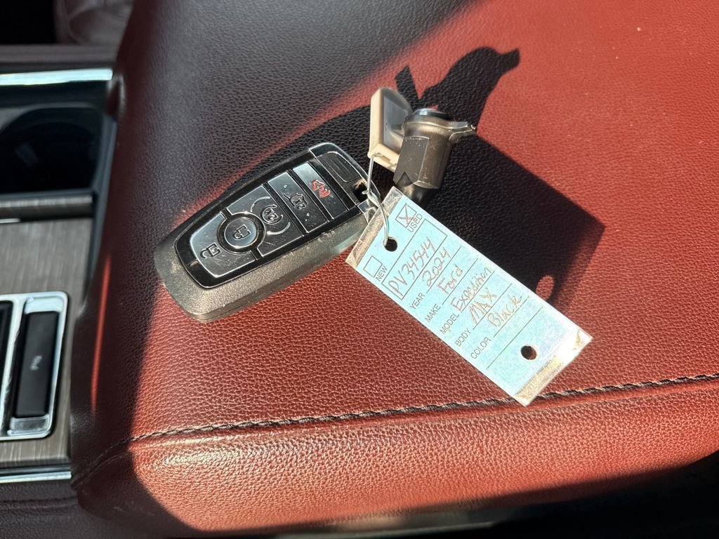 Used 2024 Ford Expedition Max Limited image 29