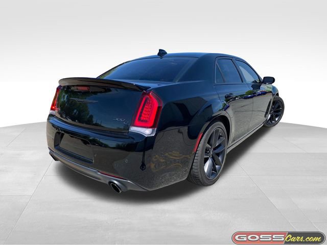 Certified 2023 Chrysler 300 C RWD image 3