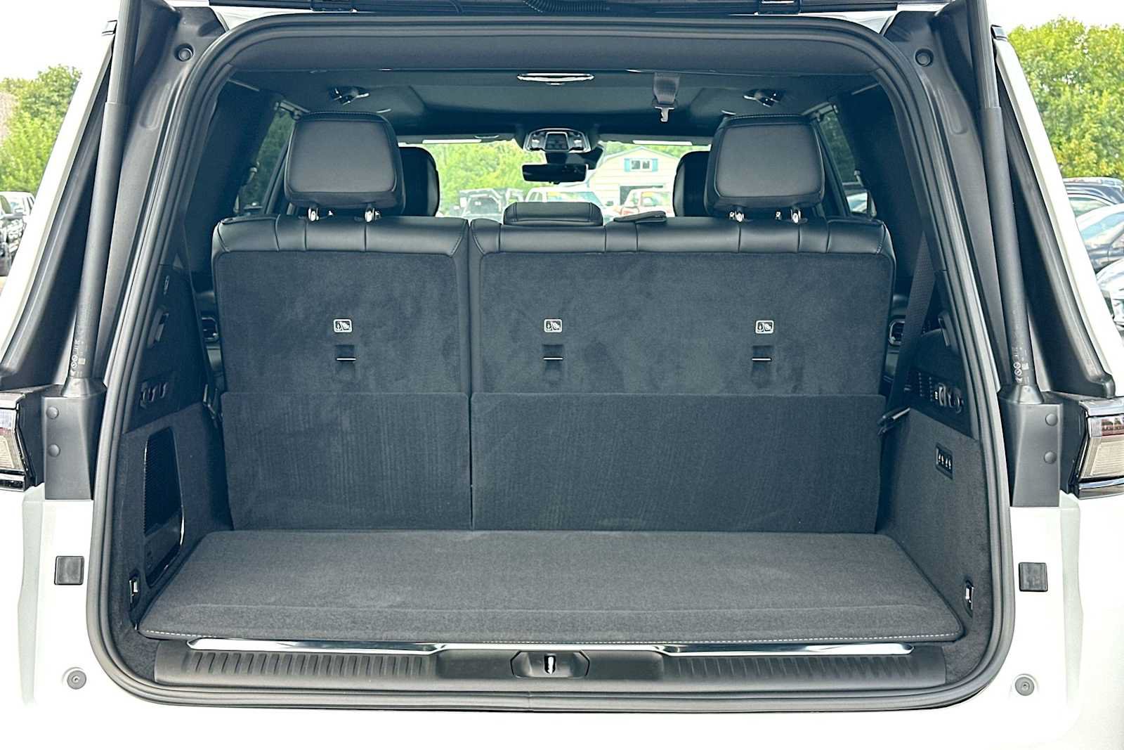 New 2026 Jeep Grand Wagoneer Summit w/ Premium Group III AWD/4WD image 28