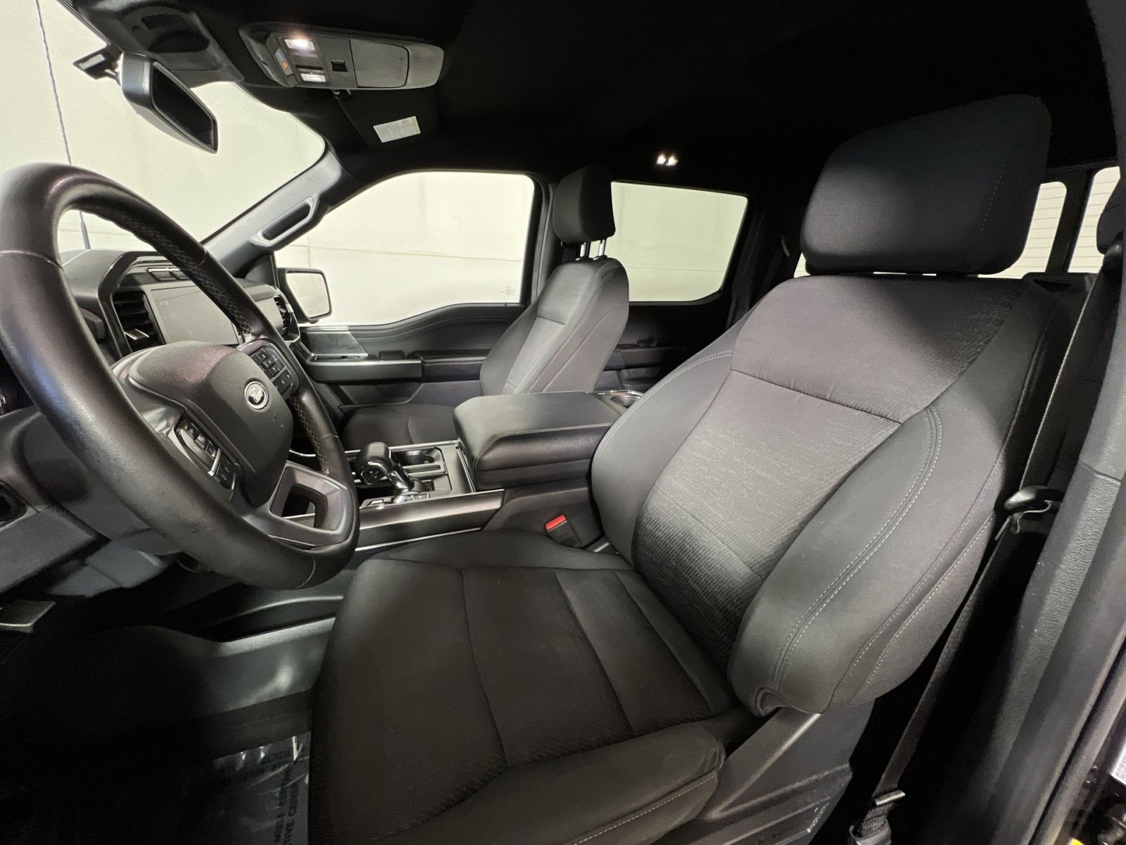 Used 2023 Ford F150 XLT w/ Equipment Group 302A High image 10