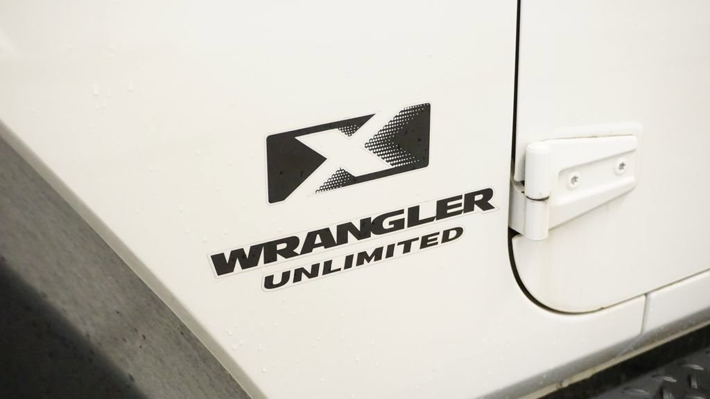 Used 2009 Jeep Wrangler X image 13