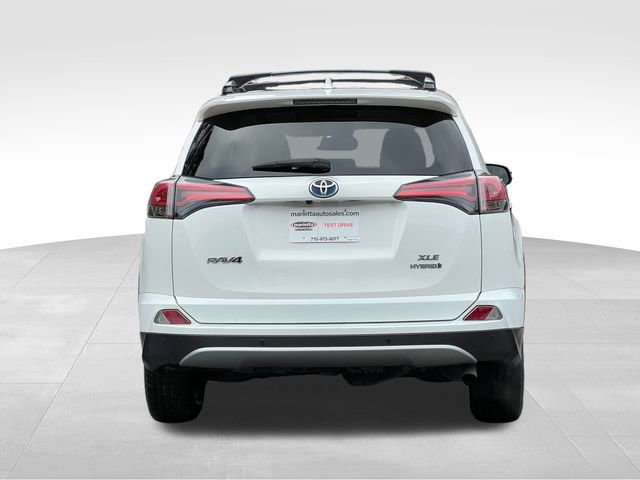Used 2018 Toyota RAV4 XLE image 4