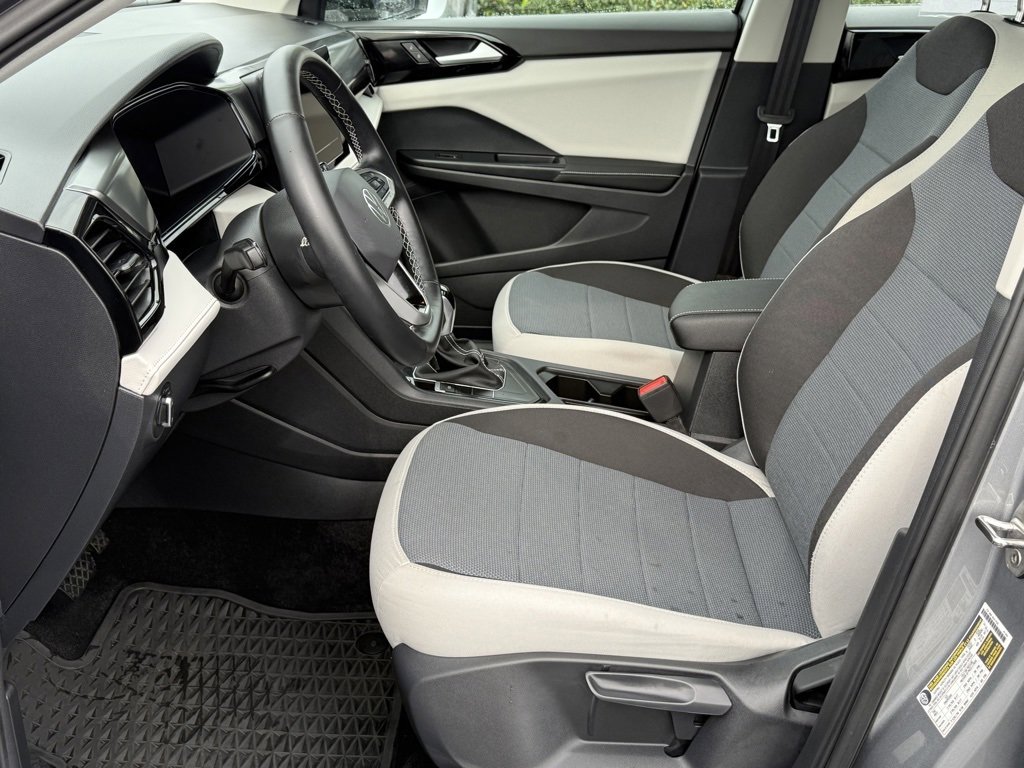 Used 2025 Volkswagen Taos S image 12