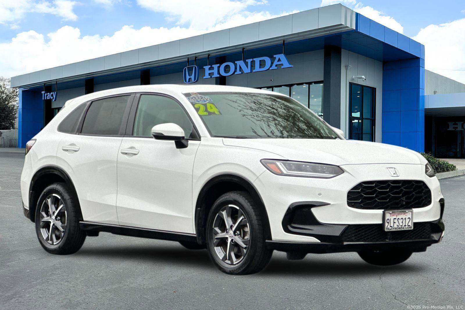 Used 2024 Honda HR-V EX-L image 1