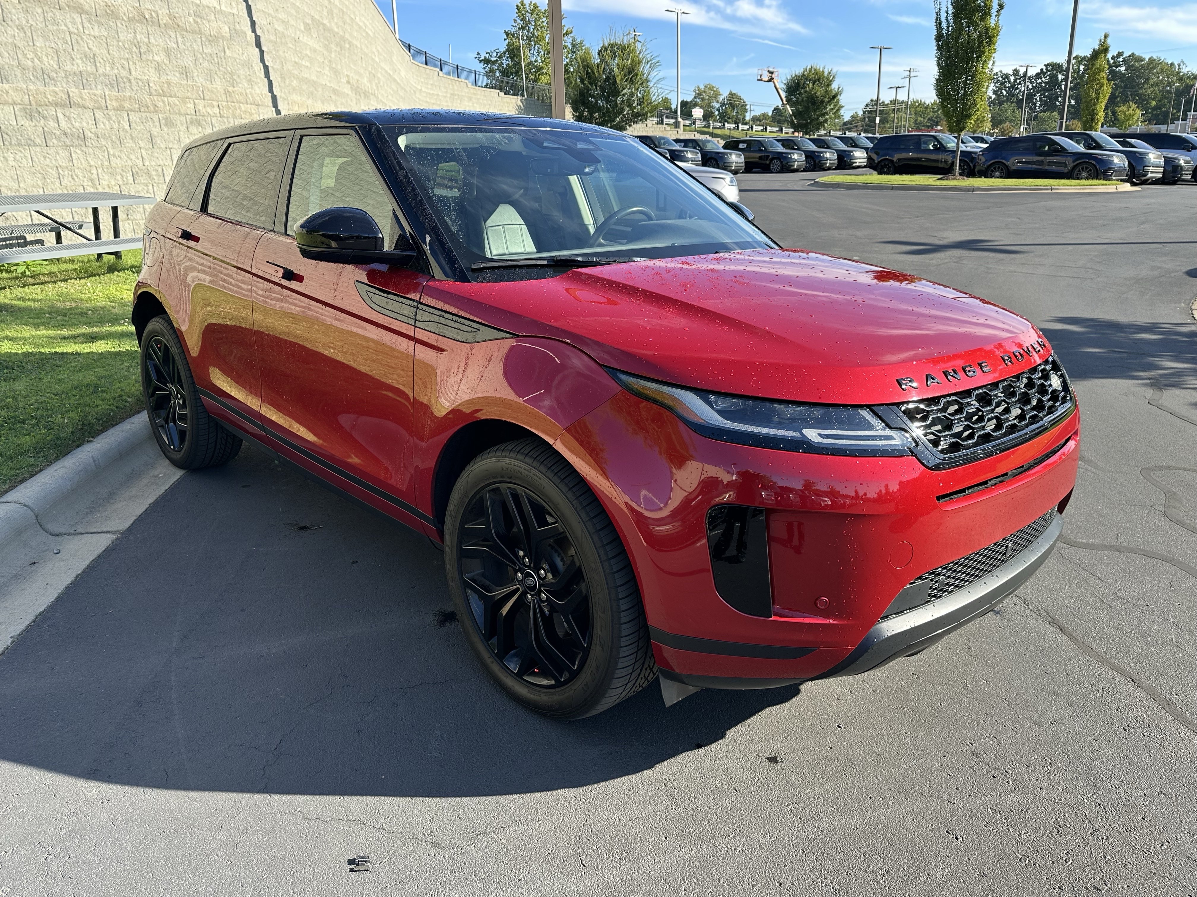 Certified 2022 Land Rover Range Rover Evoque SE AWD/4WD image 9