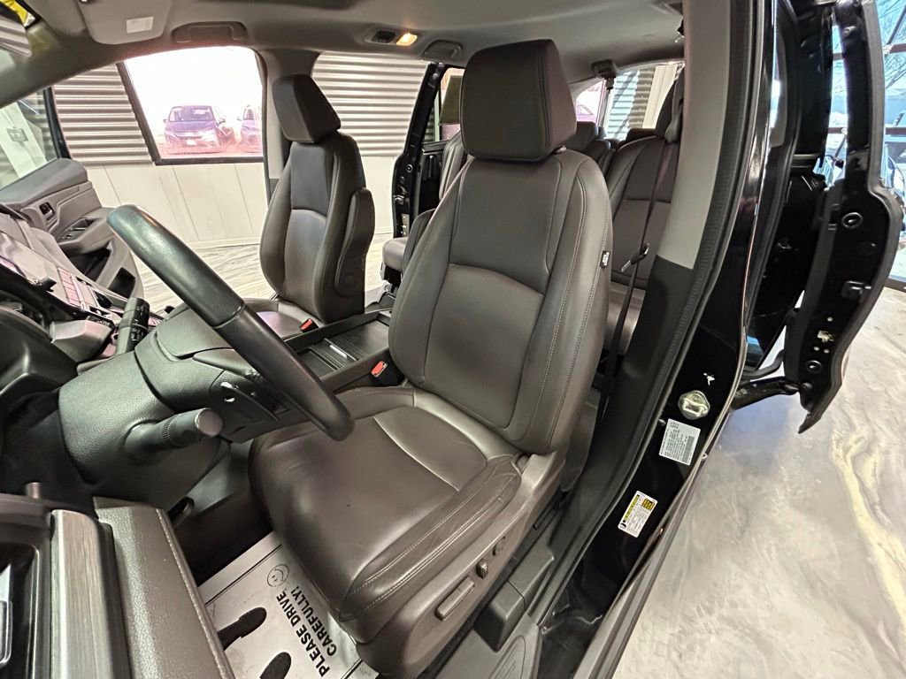 Used 2019 Honda Odyssey EX-L image 10