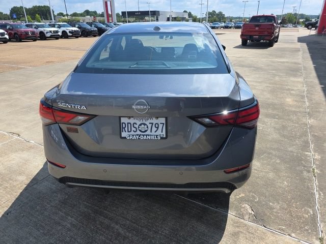 Certified 2025 Nissan Sentra SV w/ All-Weather Package FWD image 10