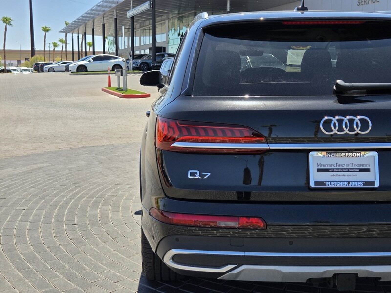Used 2023 Audi Q7 3.0T Premium Plus w/ Premium Plus Package AWD/4WD image 11