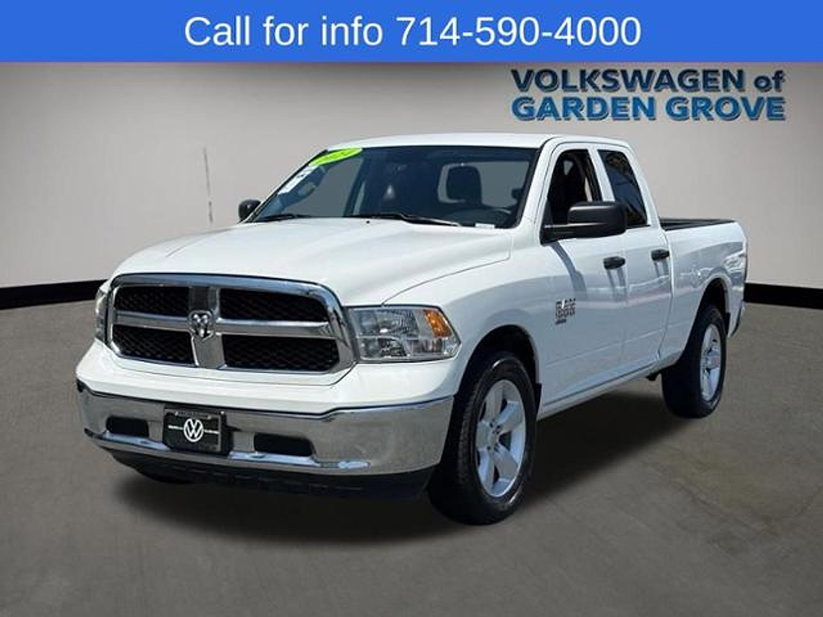 Used 2024 RAM 1500 Classic SLT AWD/4WD image 4