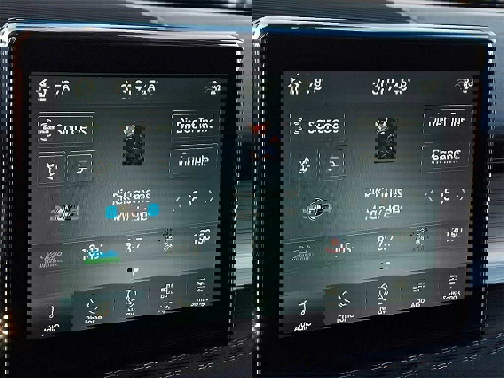 Certified 2022 Lincoln Corsair AWD w/ Equipment Group 101A image 17