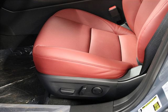 New 2026 MAZDA MAZDA3 Carbon image 21