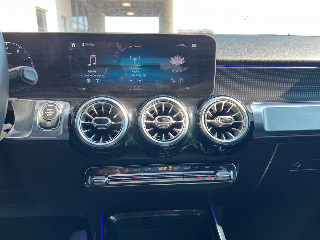 Certified 2020 Mercedes-Benz GLB 250 4MATIC image 15