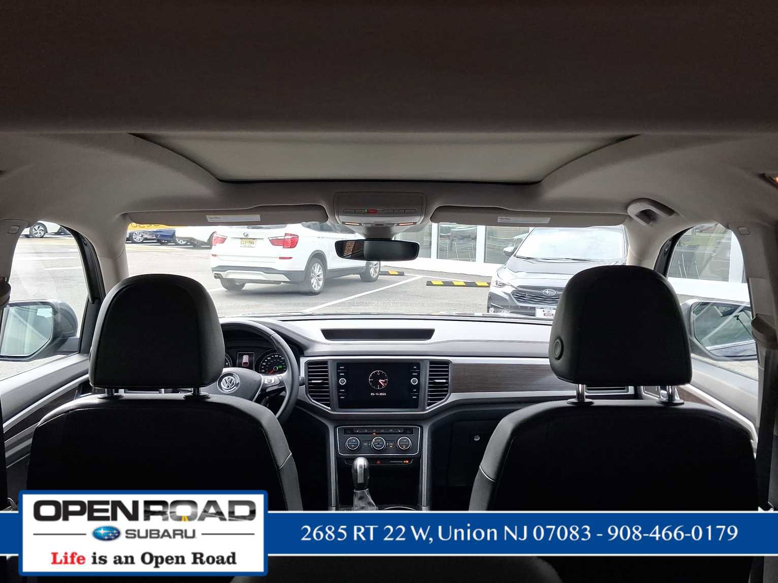 Used 2020 Volkswagen Atlas SE w/ Panoramic Sunroof Package AWD/4WD image 9