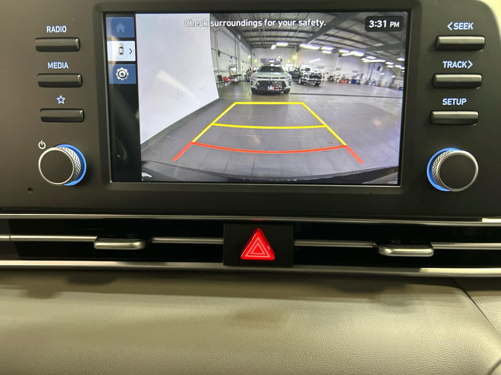 New 2026 Hyundai Elantra SE FWD image 6