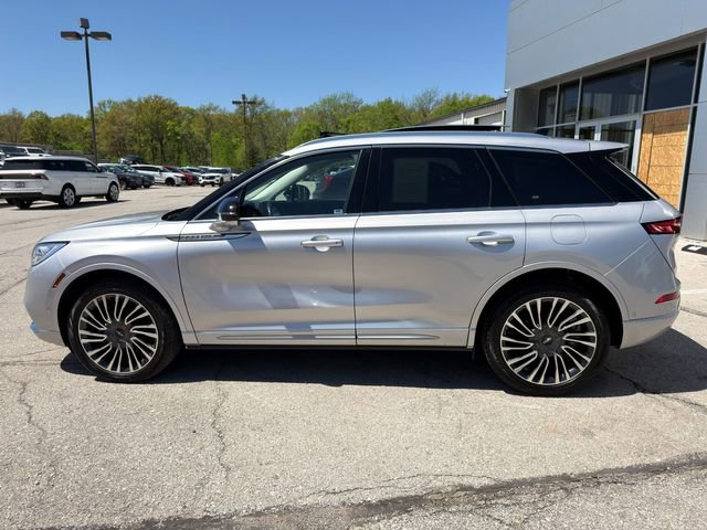Used 2020 Lincoln Corsair Reserve w/ Equipment Group 202A AWD/4WD image 4
