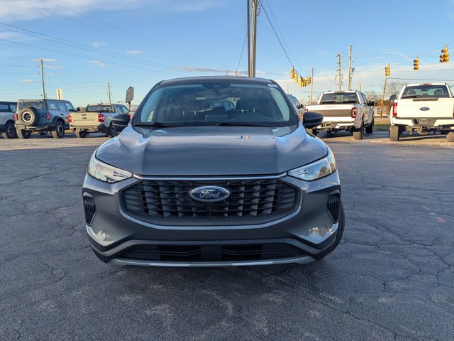 Certified 2024 Ford Escape Active w/ Cold Weather Package image 3