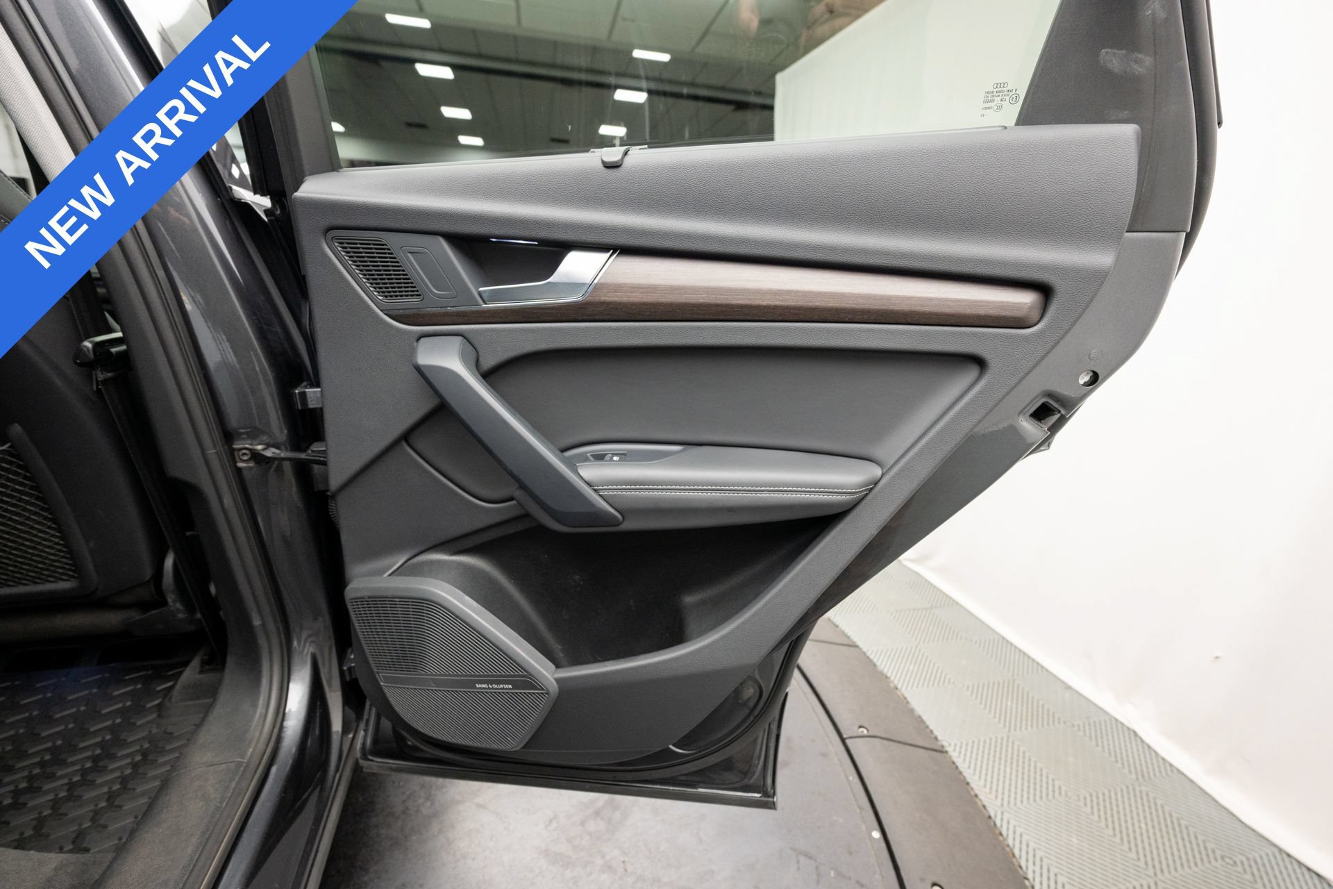 Used 2023 Audi Q5 2.0T Prestige AWD/4WD image 30