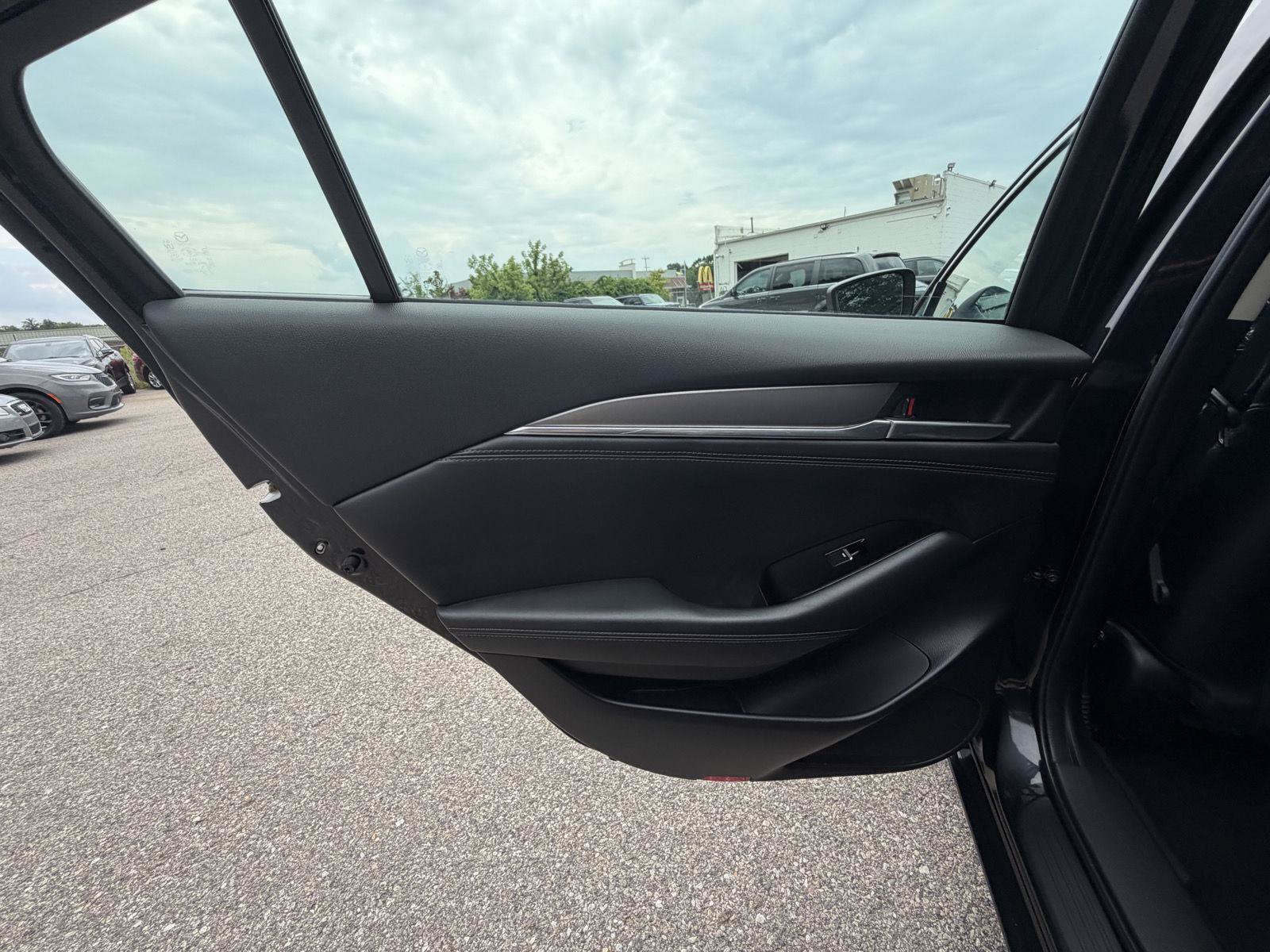 Used 2021 MAZDA MAZDA6 Touring FWD image 24