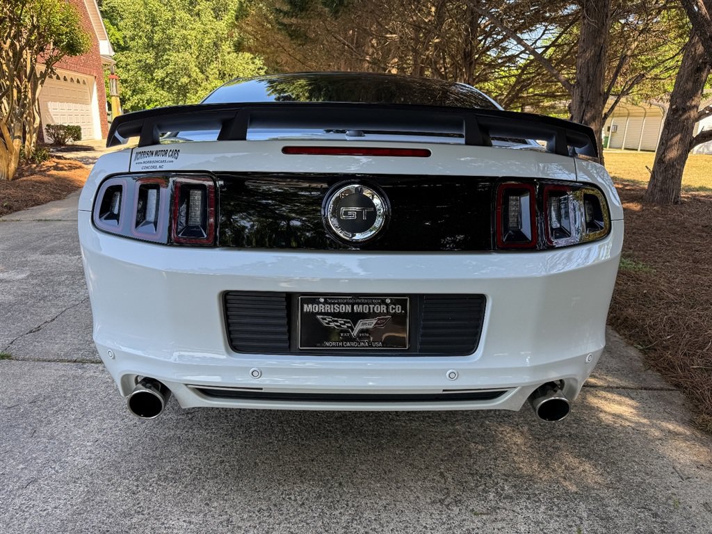 Used 2014 Ford Mustang GT Premium w/ GT Track Package RWD image 27