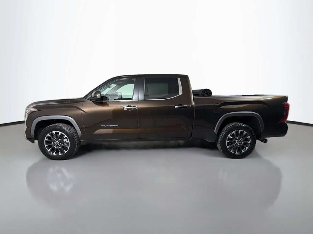 Used 2024 Toyota Tundra Limited AWD/4WD image 9