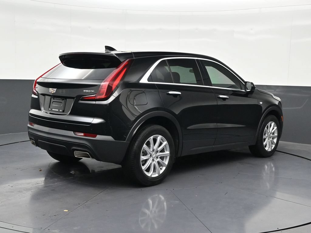 Used 2023 Cadillac XT4 Luxury FWD image 5