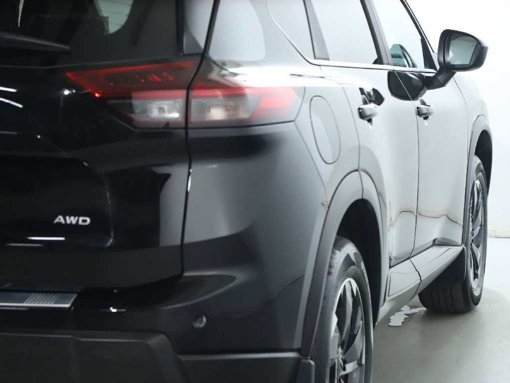 Certified 2026 Nissan Rogue SV w/ Cold Weather Package image 45