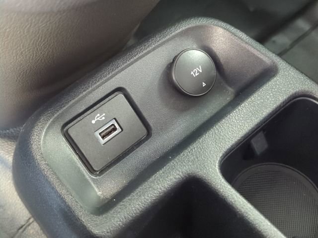 Used 2021 Ford Transit Connect XL FWD image 17