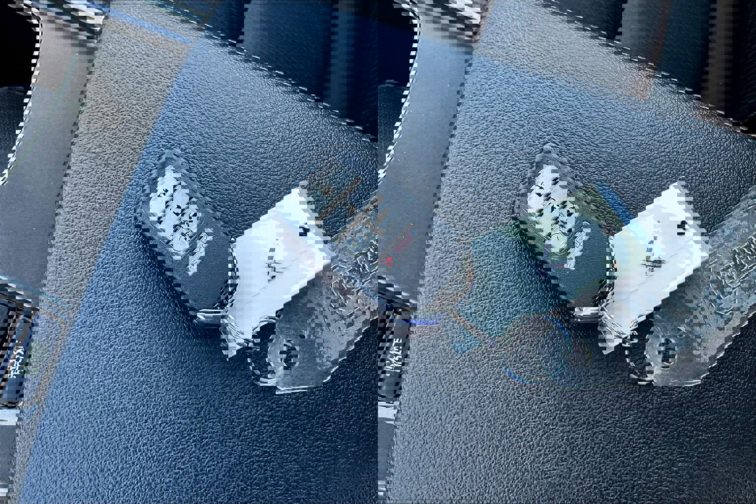 Used 2019 Honda Accord EX image 10