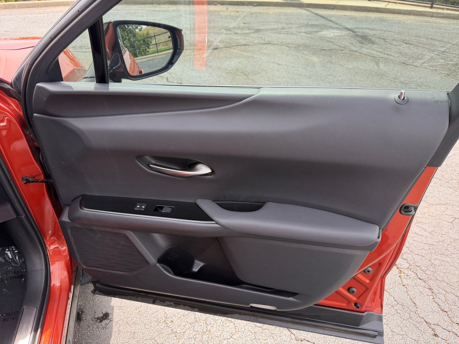 Used 2019 Lexus UX 250h w/ Premium Package AWD/4WD image 16