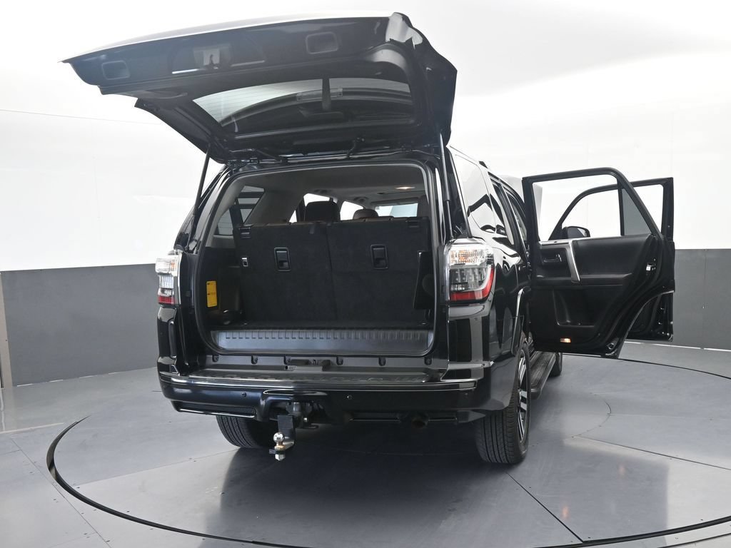 Used 2024 Toyota 4Runner Limited AWD/4WD image 75
