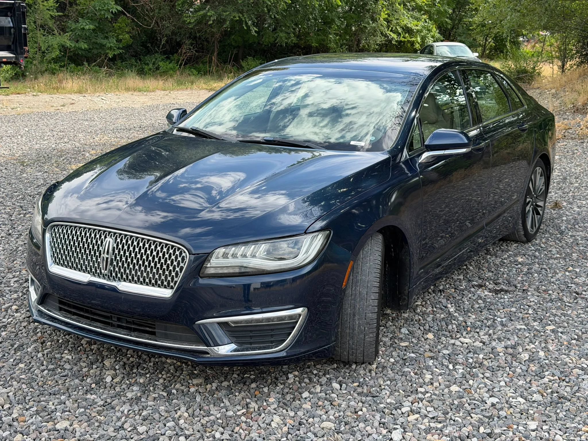 Used 2017 Lincoln MKZ Select w/ Select Plus Package AWD/4WD image 6