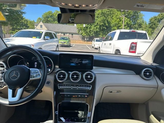 Used 2022 Mercedes-Benz GLC 300 image 23