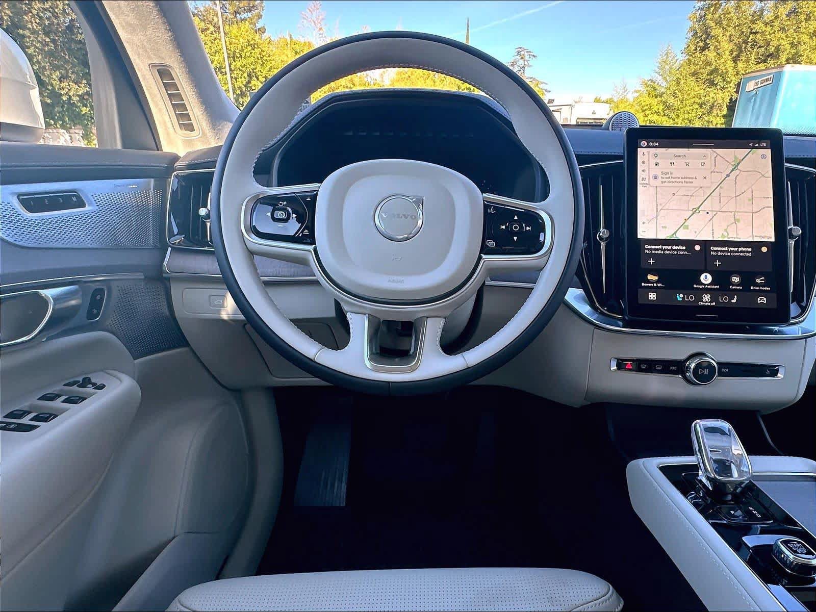 New 2027 Volvo XC90 B6 Ultra AWD/4WD image 15
