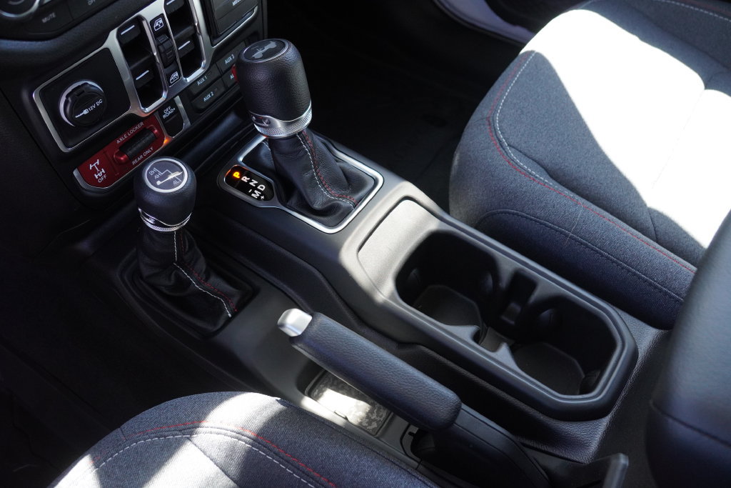 New 2026 Jeep Wrangler Unlimited Sport AWD/4WD image 34