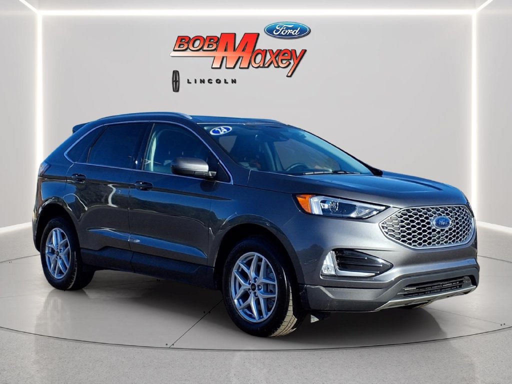 Used 2024 Ford Edge SEL w/ Convenience Package AWD/4WD image 3