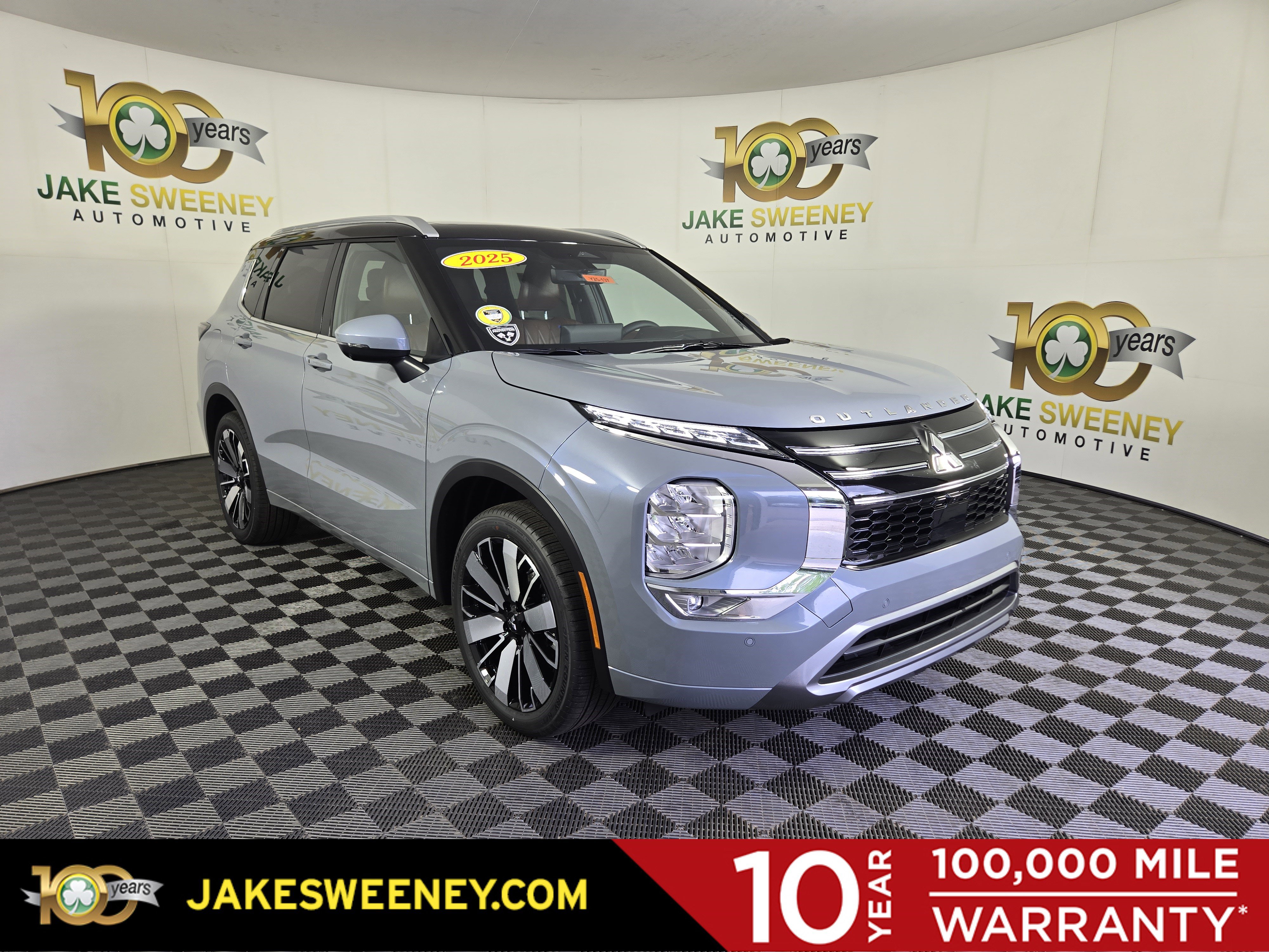 New 2025 Mitsubishi Outlander SEL video 1