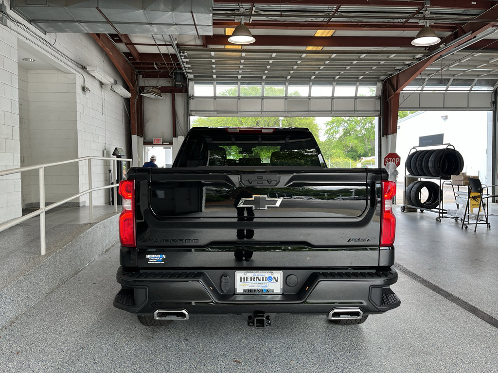 New 2026 Chevrolet Silverado 1500 RST w/ Z71 Off-Road Package AWD/4WD image 7