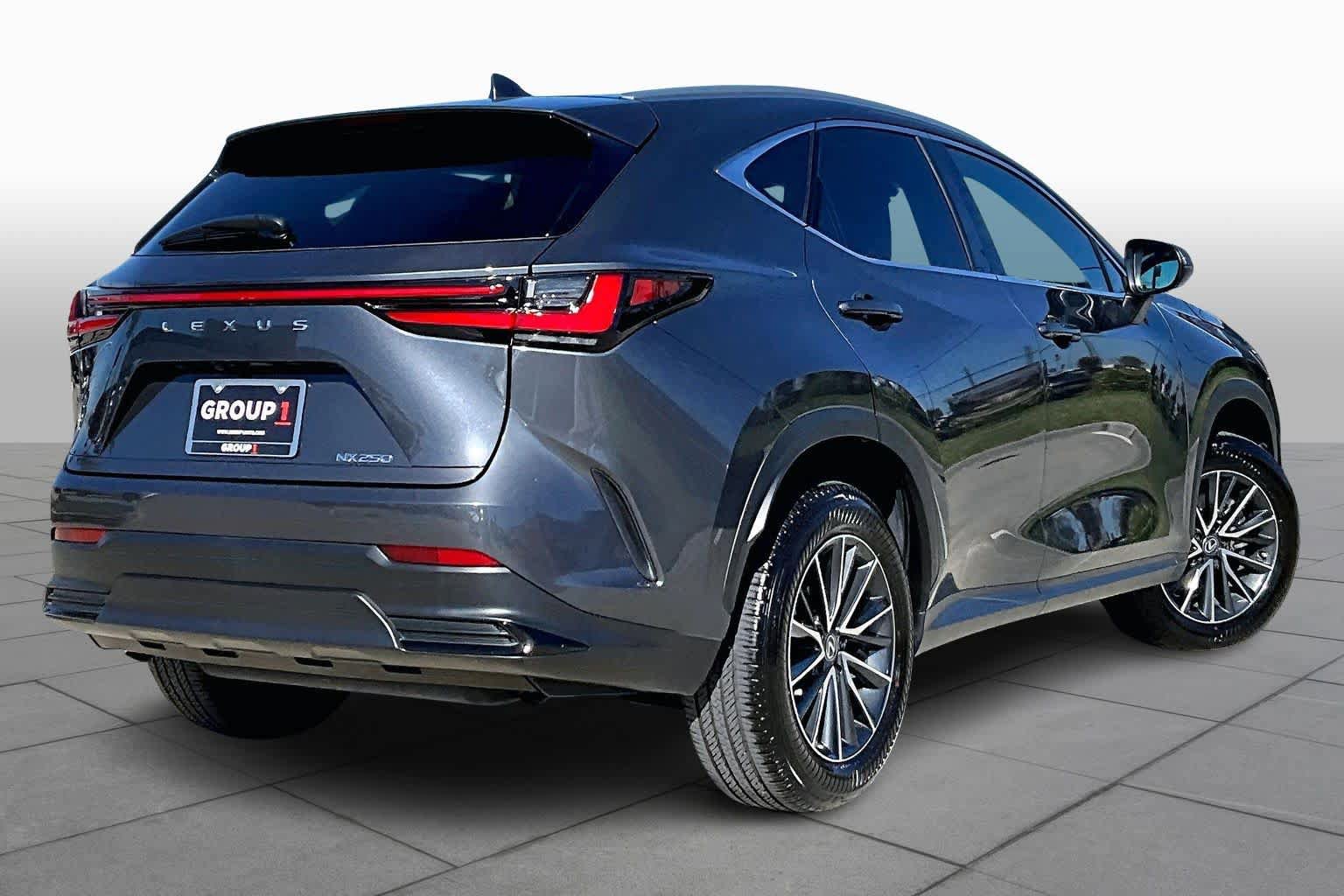 Used 2025 Lexus NX 250 FWD w/ Accessory Package (Z1) image 13