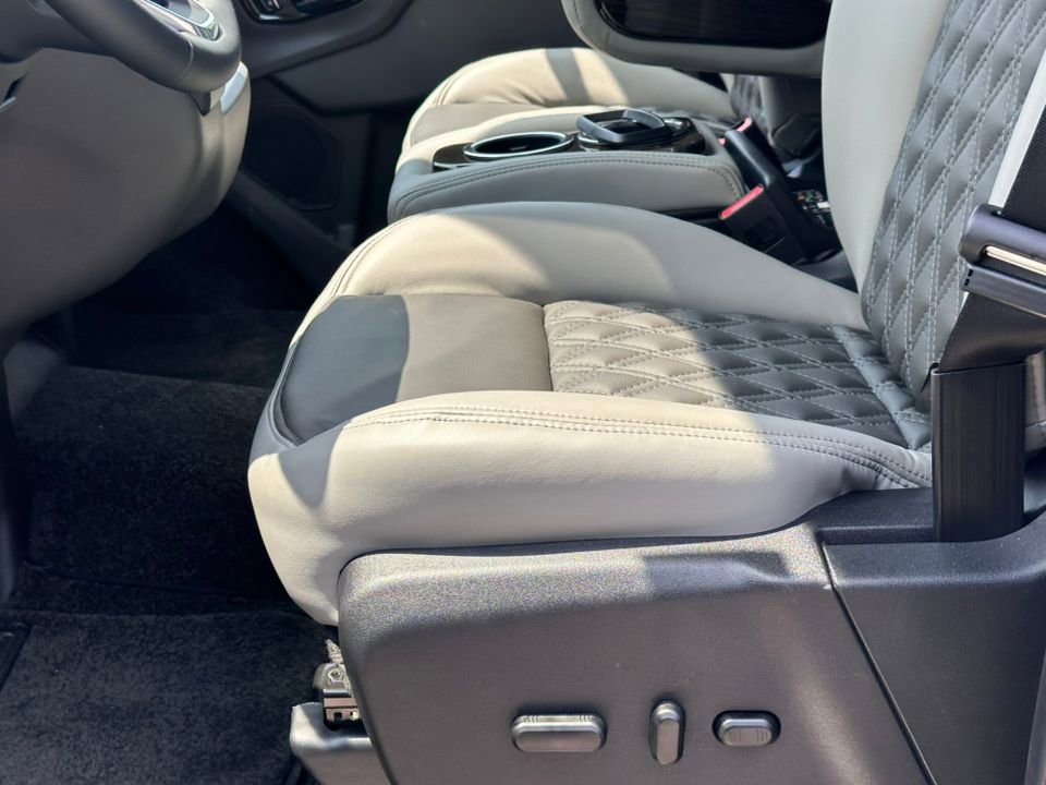 New 2025 Ford Transit 150 Low Roof AWD image 46