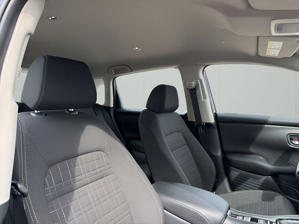Used 2023 Honda HR-V LX image 21
