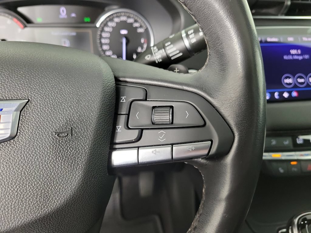 Used 2023 Cadillac XT4 Premium Luxury AWD/4WD image 24