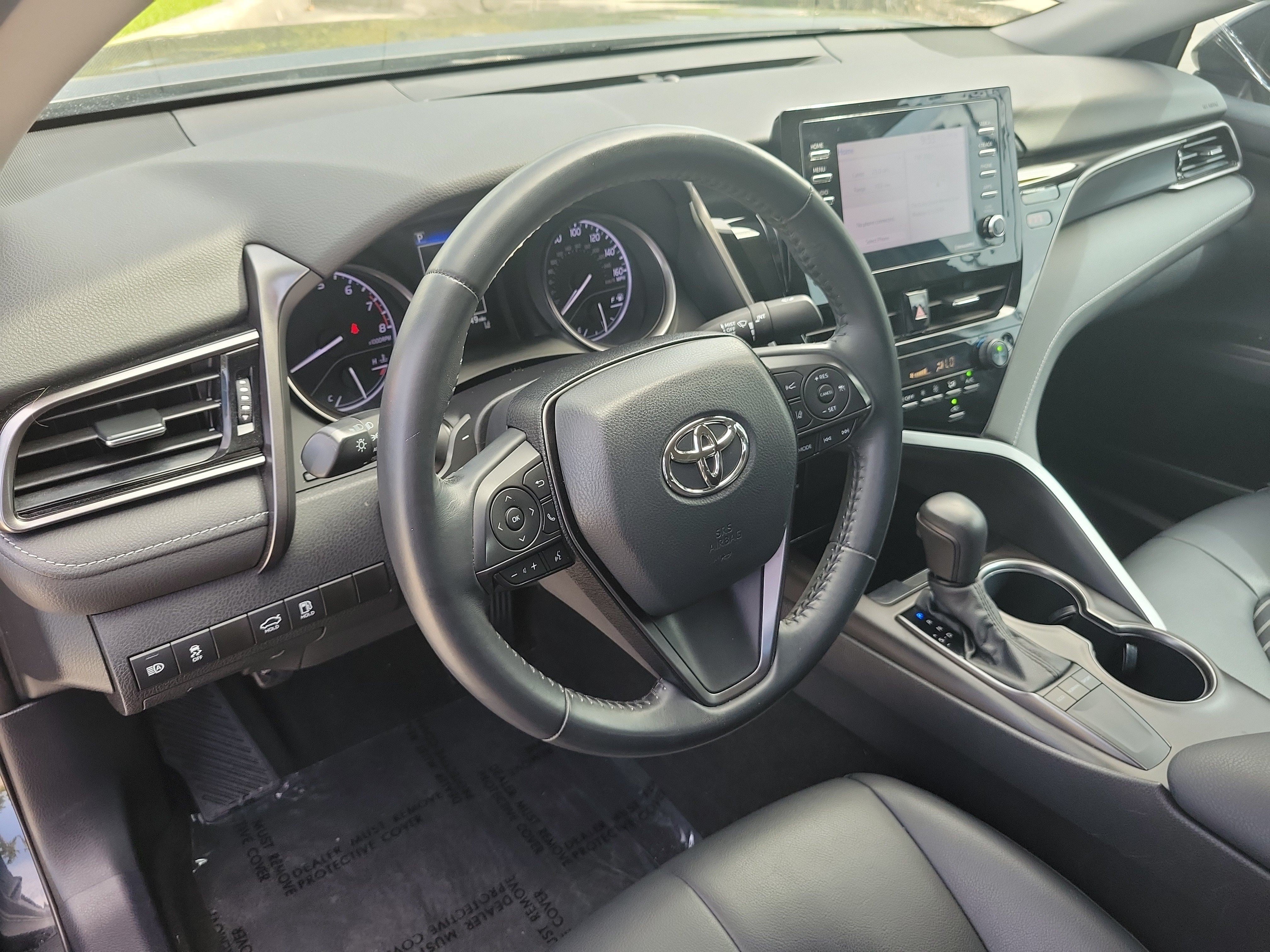Used 2022 Toyota Camry SE FWD image 23