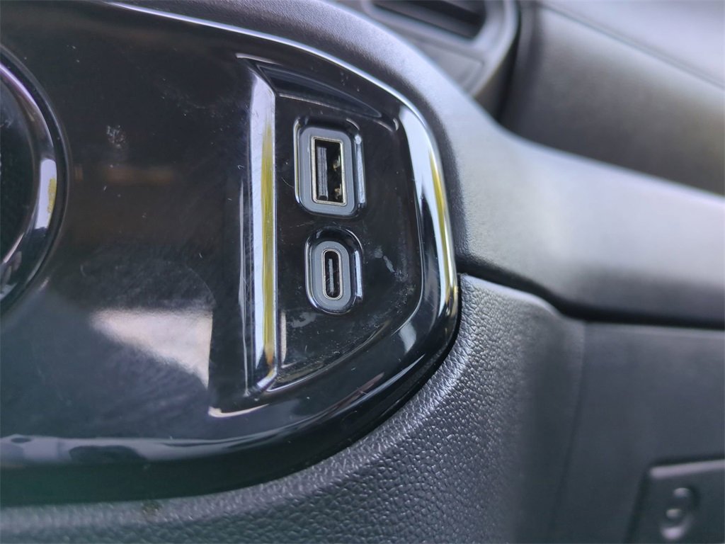 Used 2024 Chevrolet Silverado 2500 LT image 21