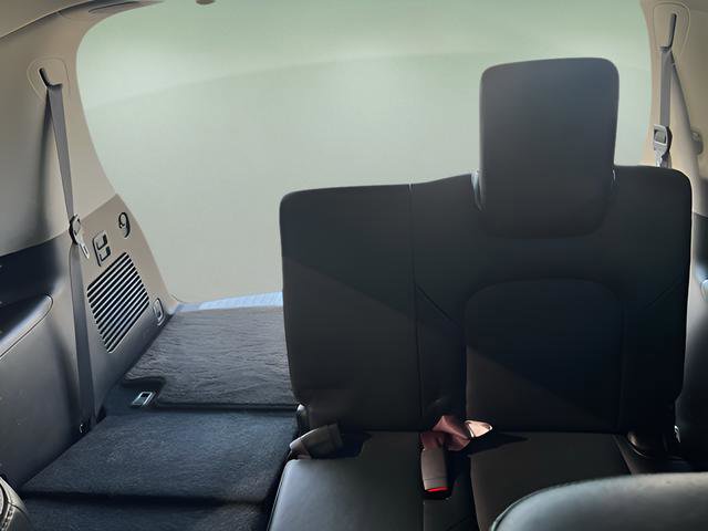 Used 2015 INFINITI QX80 Luxe w/ 22" Wheel Package RWD image 21