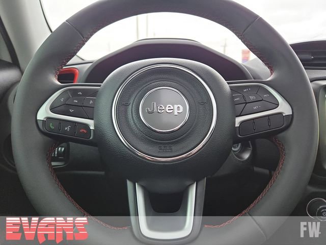 Used 2023 Jeep Renegade Latitude w/ Sun/Sound Group image 15