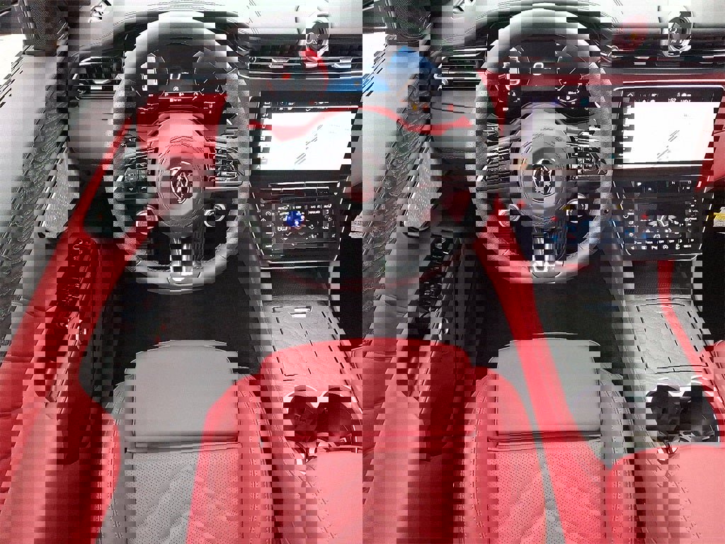 New 2025 Maserati Grecale Modena image 27