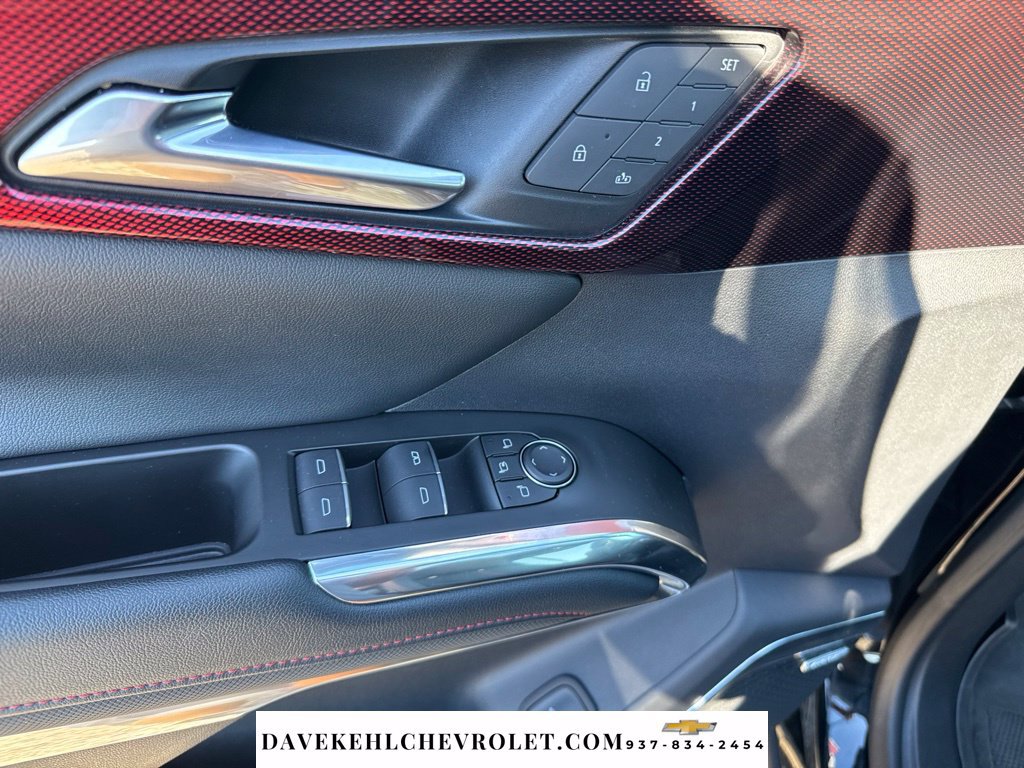 Used 2024 Chevrolet Traverse RS AWD/4WD image 11