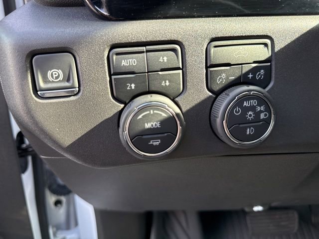 Used 2025 Chevrolet Silverado 1500 LT Trail Boss w/ Protection Package image 12