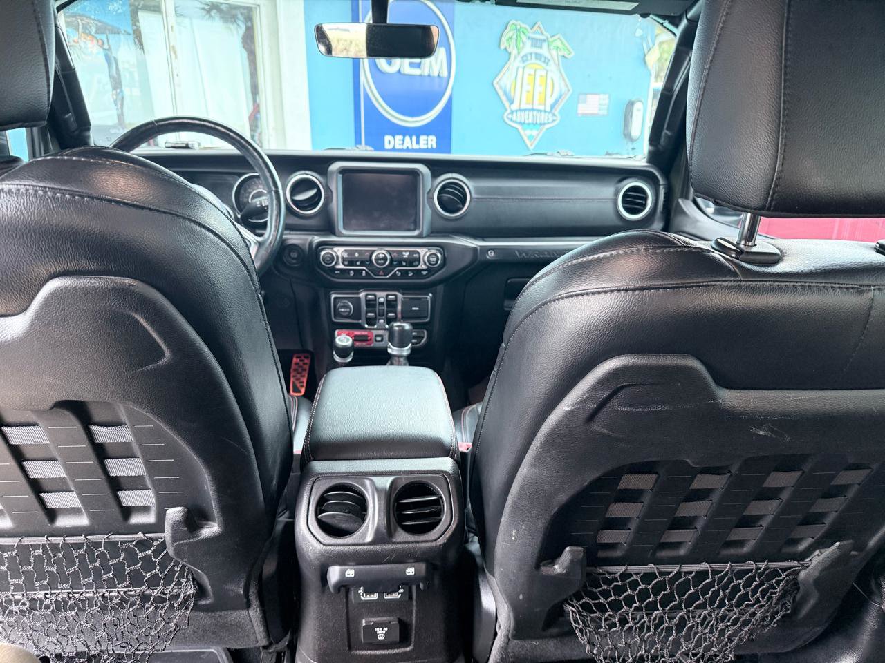 Used 2020 Jeep Wrangler Unlimited Rubicon w/ Quick Order Package 28Y Recon image 24