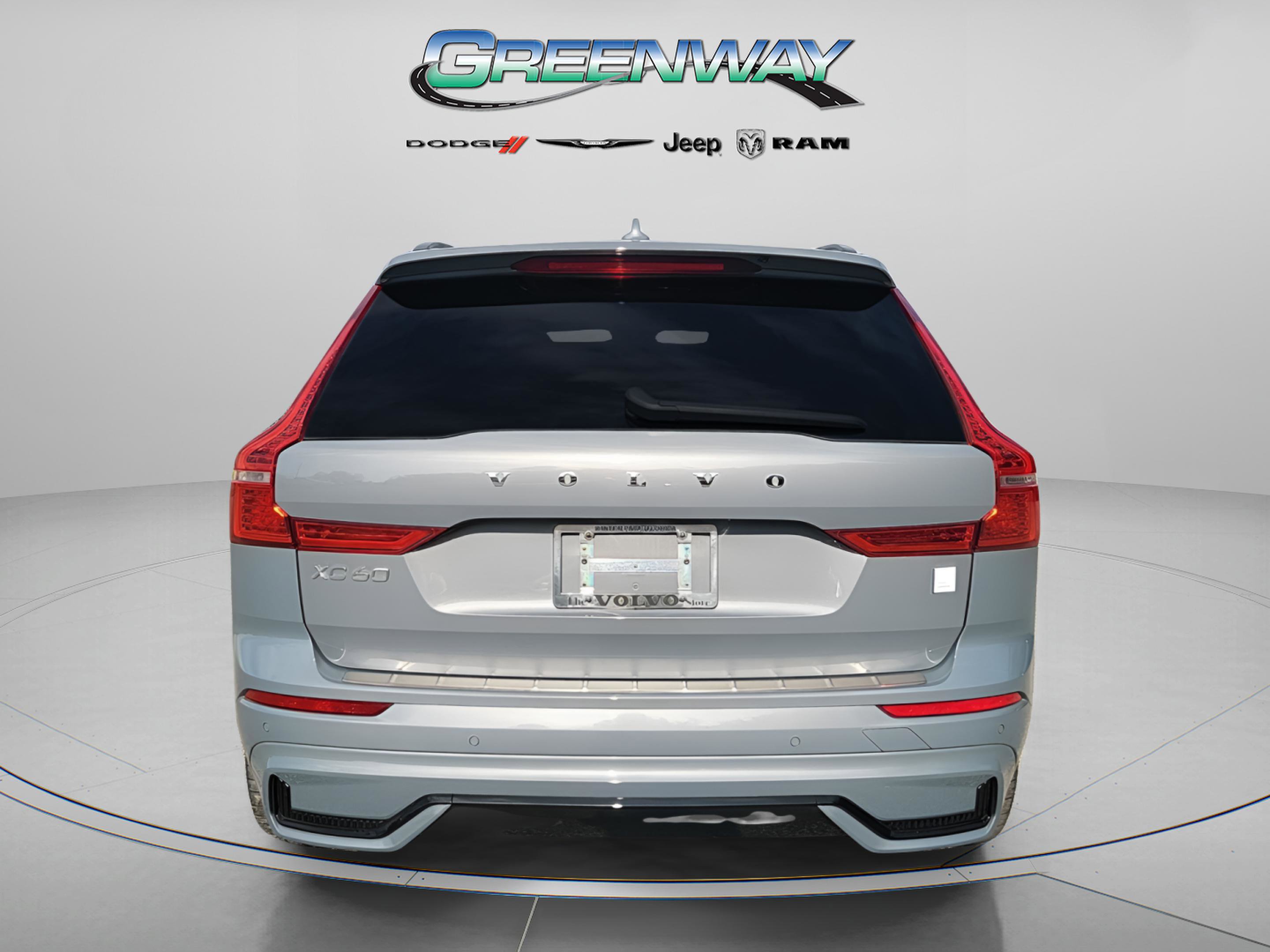 Used 2024 Volvo XC60 T8 Polestar w/ Protection Package Premier image 2
